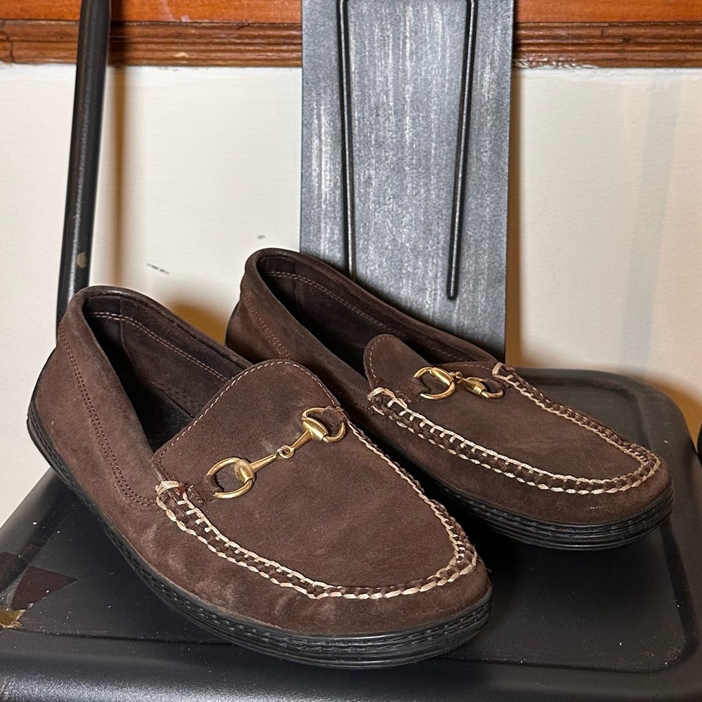 Vintage Gucci horsebit drivers in brown suede